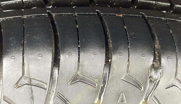 2015 Maruti Celerio ZXI AMT, Petrol, Automatic, 46,196 km, Right Rear Tyre Tread