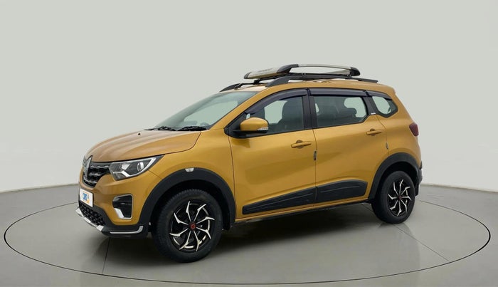 2019 Renault TRIBER RXZ, Petrol, Manual, 28,458 km, Left Front Diagonal