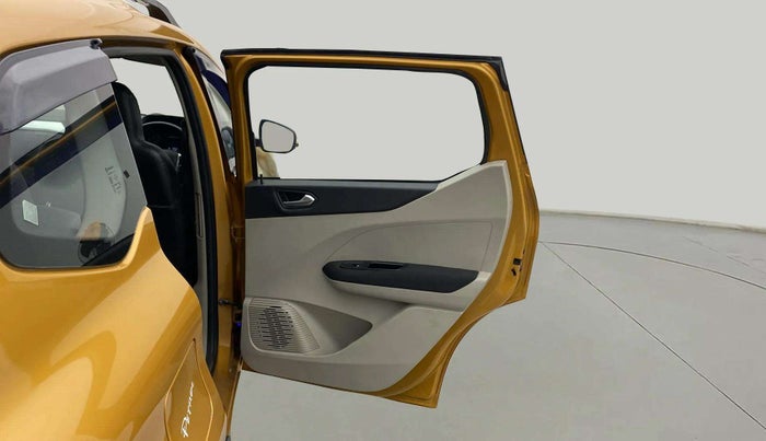 2019 Renault TRIBER RXZ, Petrol, Manual, 28,458 km, RHS Rear Door