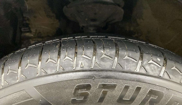 2015 Maruti Celerio VXI AMT, Petrol, Automatic, 59,737 km, Left Front Tyre Tread