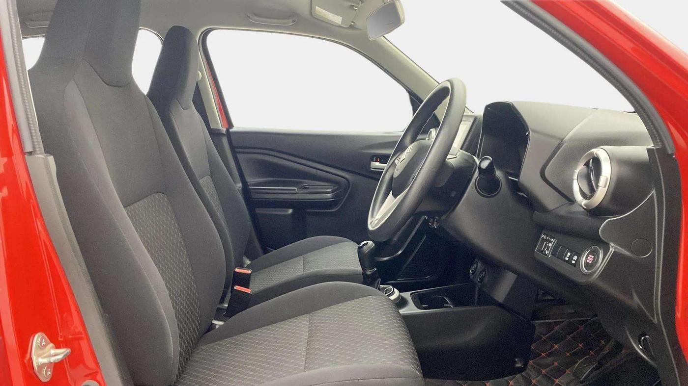 2024 Maruti Celerio ZXI PLUS, Petrol, Manual, 13,397 km, Right Side Front Door Cabin