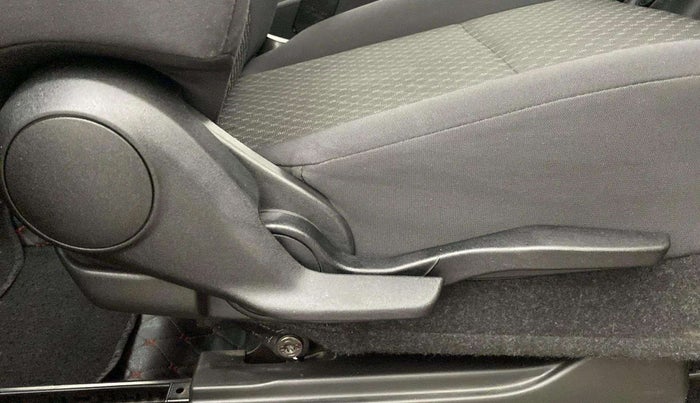2024 Maruti Celerio ZXI PLUS, Petrol, Manual, 13,390 km, Driver Side Adjustment Panel