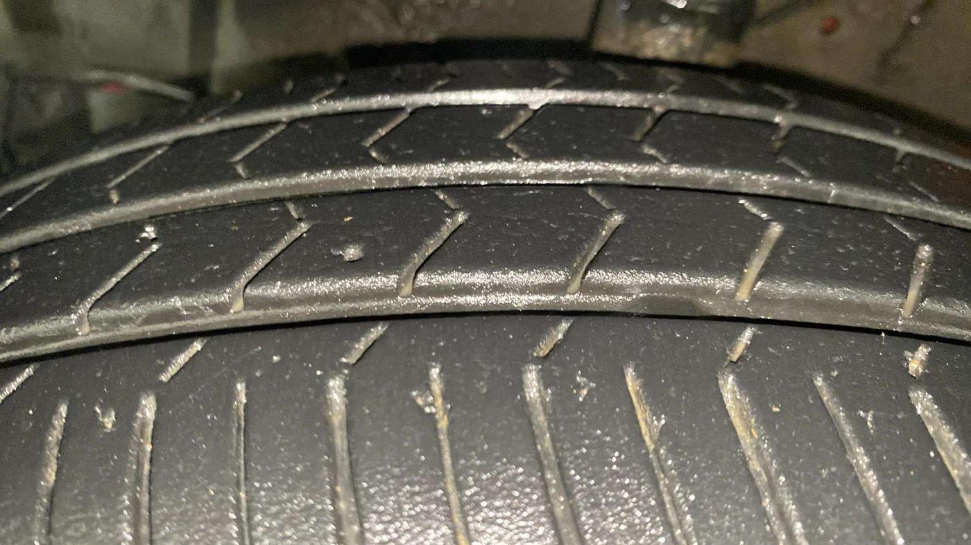 2024 Maruti Celerio ZXI PLUS, Petrol, Manual, 13,397 km, Left Front Tyre Tread