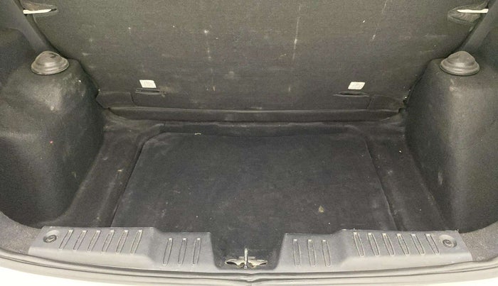 2021 Tata ALTROZ XM PLUS PETROL, Petrol, Manual, 64,994 km, Boot Inside