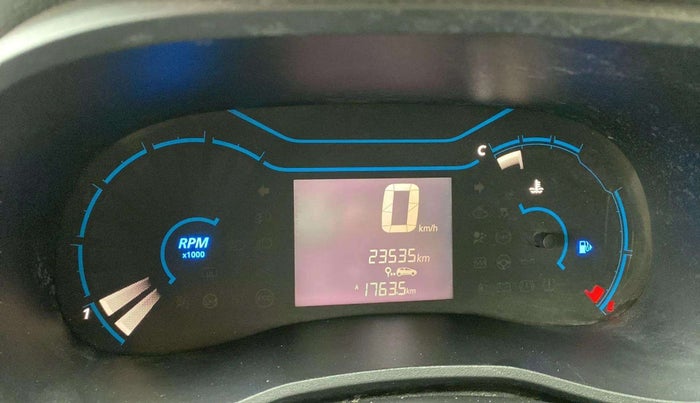 2021 Renault Kwid RXT 1.0 (O), Petrol, Manual, 23,534 km, Odometer Image