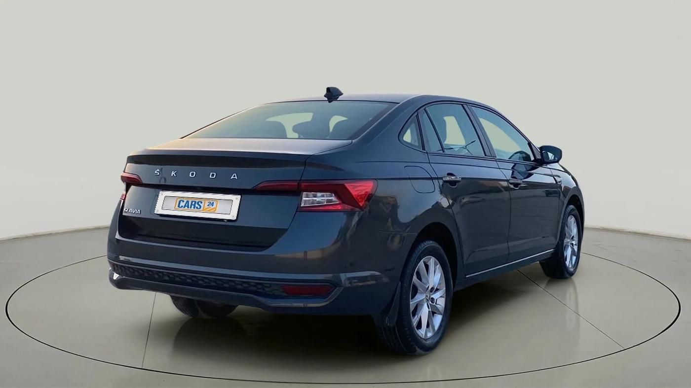 2022 Skoda SLAVIA AMBITION 1.0L TSI MT, Petrol, Manual, 25,493 km, Right Back Diagonal