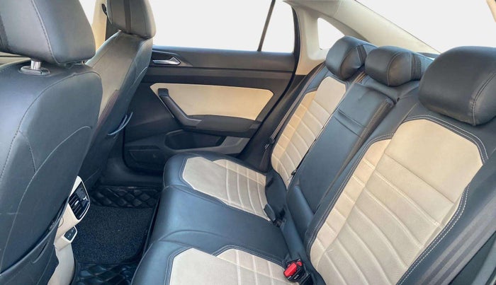 2022 Skoda SLAVIA AMBITION 1.0L TSI MT, Petrol, Manual, 25,461 km, Right Side Rear Door Cabin