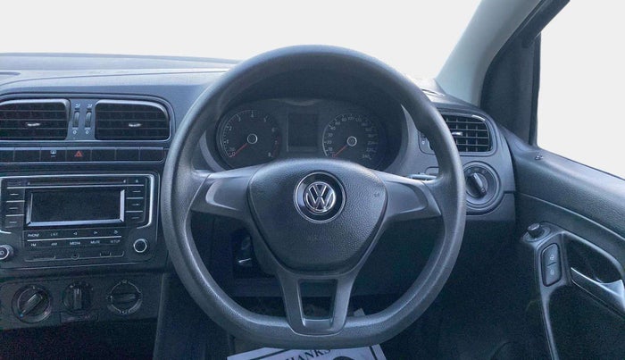 2017 Volkswagen Polo COMFORTLINE 1.2L, Petrol, Manual, 56,304 km, Steering Wheel Close Up