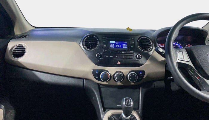 2015 Hyundai Xcent S (O) 1.2, Petrol, Manual, 82,531 km, Air Conditioner