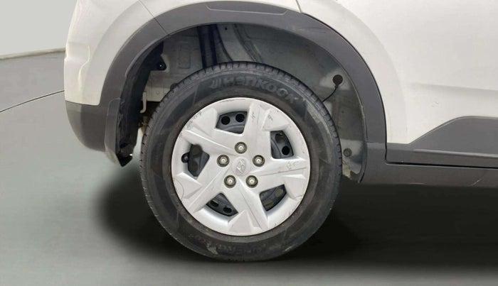 2019 Hyundai VENUE S 1.2, Petrol, Manual, 51,053 km, Right Rear Wheel