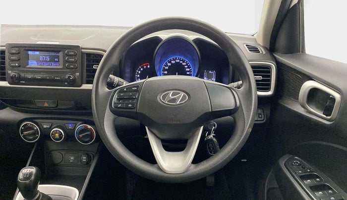 2019 Hyundai VENUE S 1.2, Petrol, Manual, 51,053 km, Steering Wheel Close Up