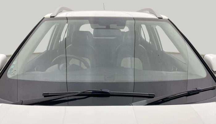 2019 Hyundai VENUE S 1.2, Petrol, Manual, 51,053 km, Front Windshield