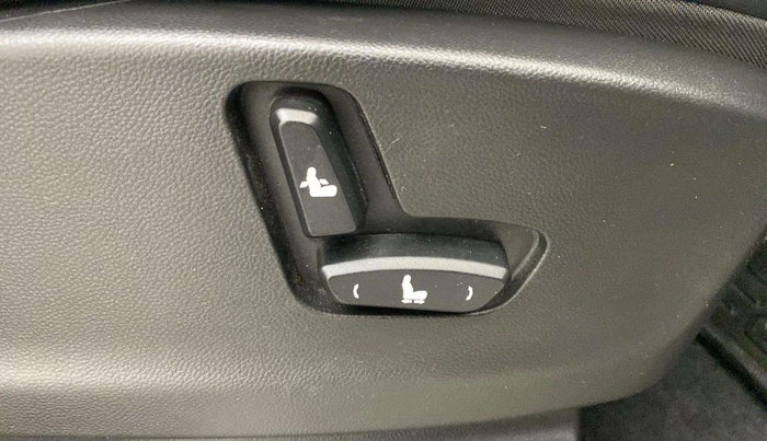 2019 MG HECTOR SHARP 1.5 DCT PETROL, Petrol, Automatic, 62,419 km, Driver Side Adjustment Panel