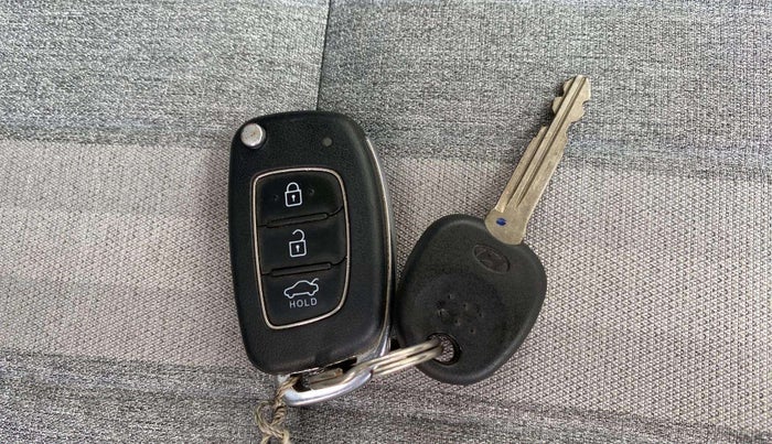 2021 Hyundai GRAND I10 NIOS SPORTZ 1.2 KAPPA VTVT, Petrol, Manual, 44,089 km, Key Close Up