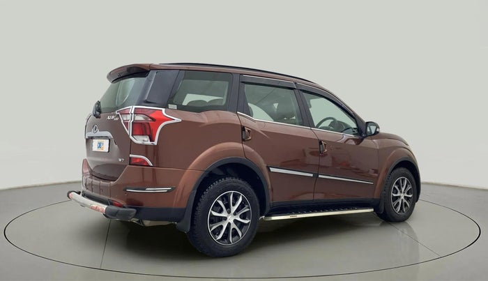 2020 Mahindra XUV500 W7, Diesel, Manual, 49,355 km, Right Back Diagonal