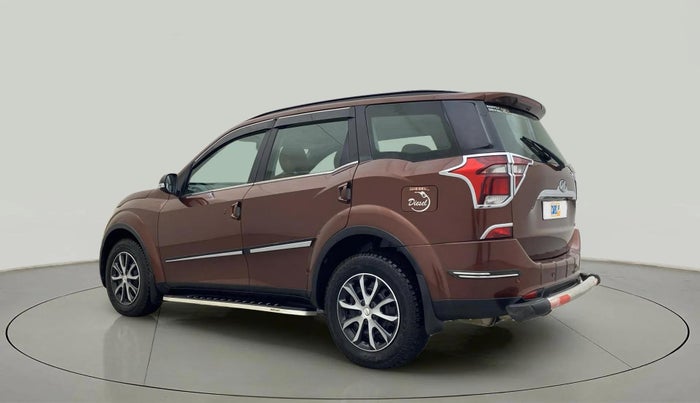 2020 Mahindra XUV500 W7, Diesel, Manual, 49,355 km, Left Back Diagonal