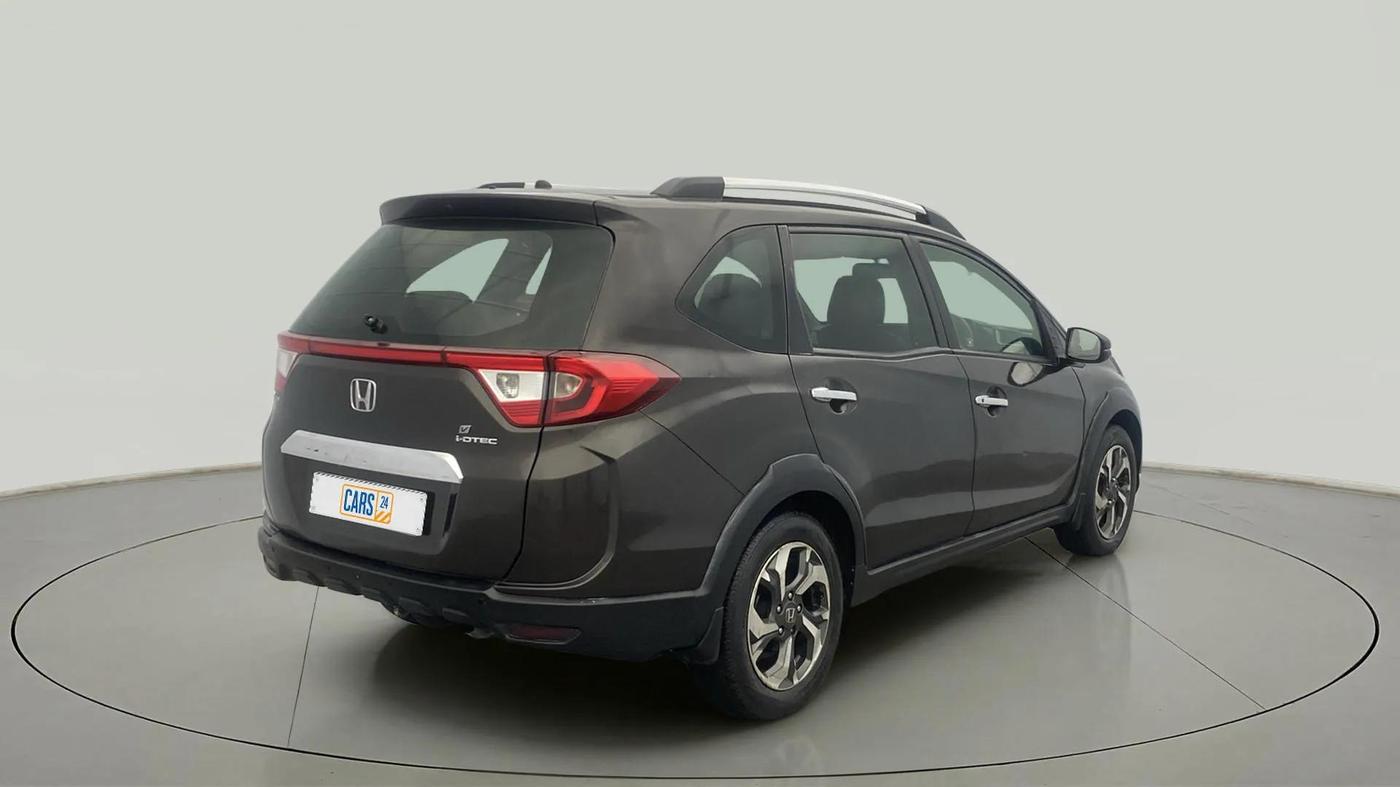 2016 Honda BR-V 1.5L I- DTEC V, Diesel, Manual, 91,961 km, Right Back Diagonal