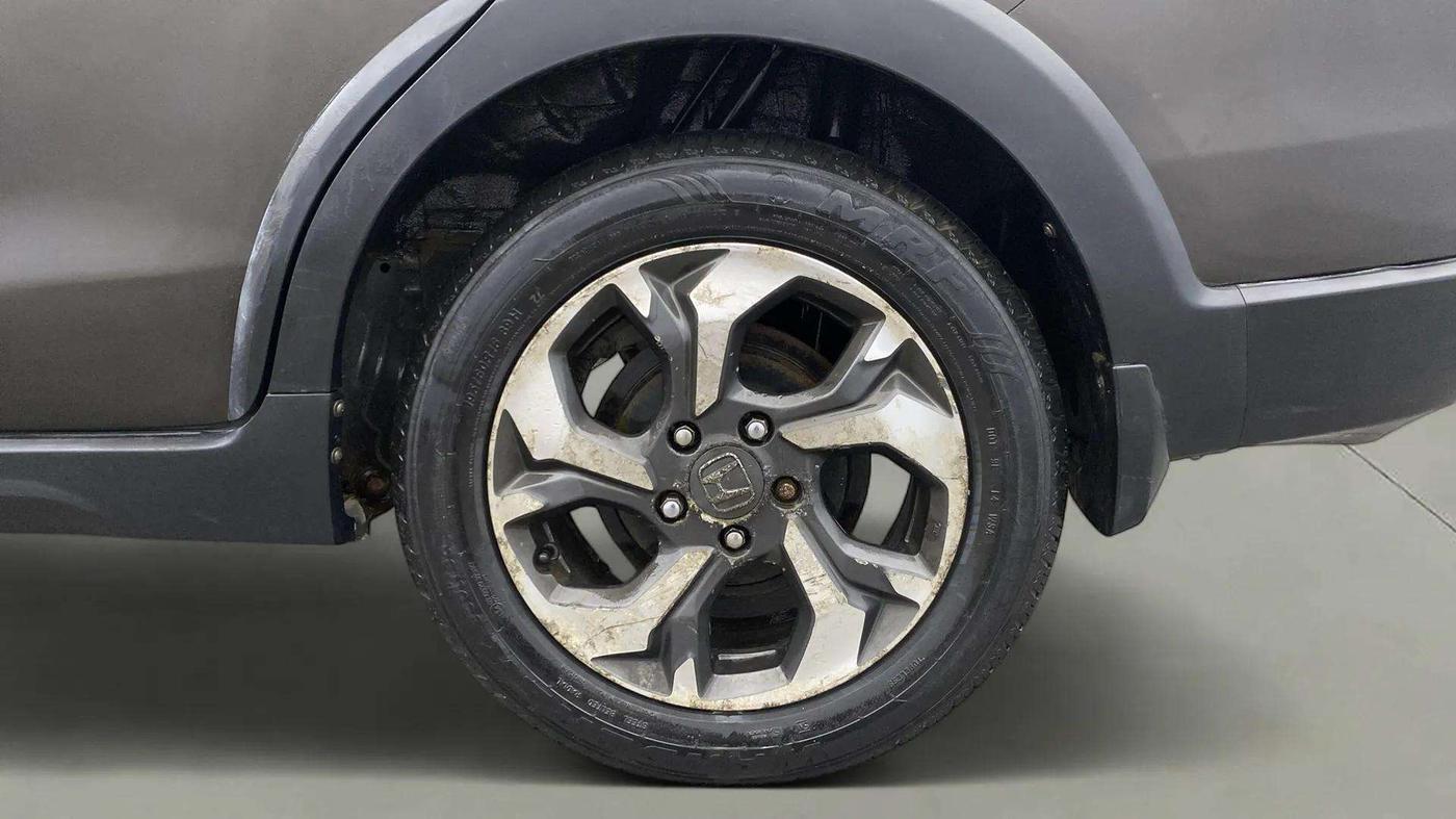 2016 Honda BR-V 1.5L I- DTEC V, Diesel, Manual, 91,961 km, Left Rear Wheel