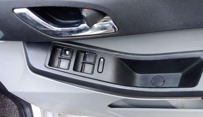 2021 Tata Tiago XZ PLUS PETROL, Petrol, Manual, 75,141 km, Driver Side Door Panels Control