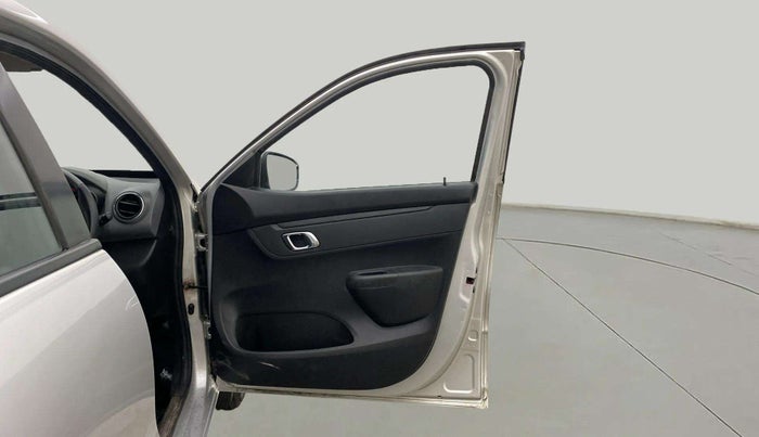 2019 Renault Kwid RXT 1.0 (O), Petrol, Manual, 17,893 km, RHS Front Door
