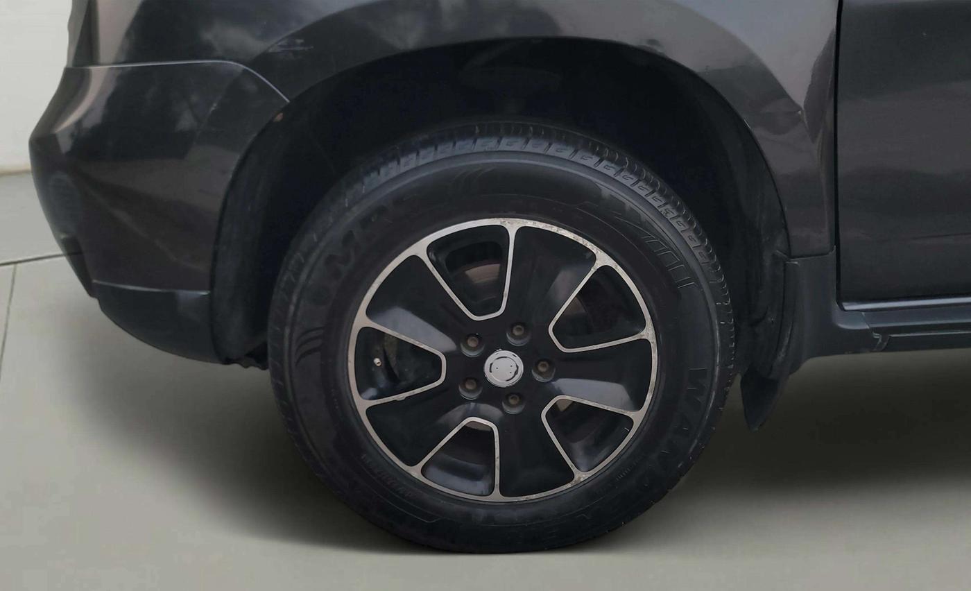 2019 Renault Duster 85 PS RXS MT DIESEL, Diesel, Manual, 75,511 km, Left Front Wheel