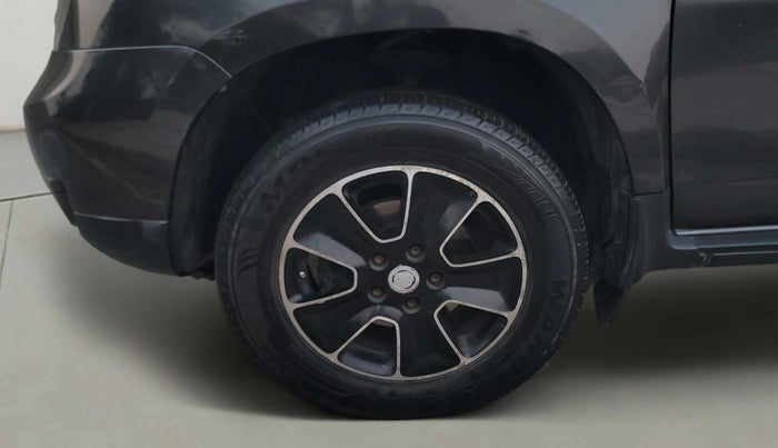 2019 Renault Duster 85 PS RXS MT DIESEL, Diesel, Manual, 75,528 km, Left Front Wheel