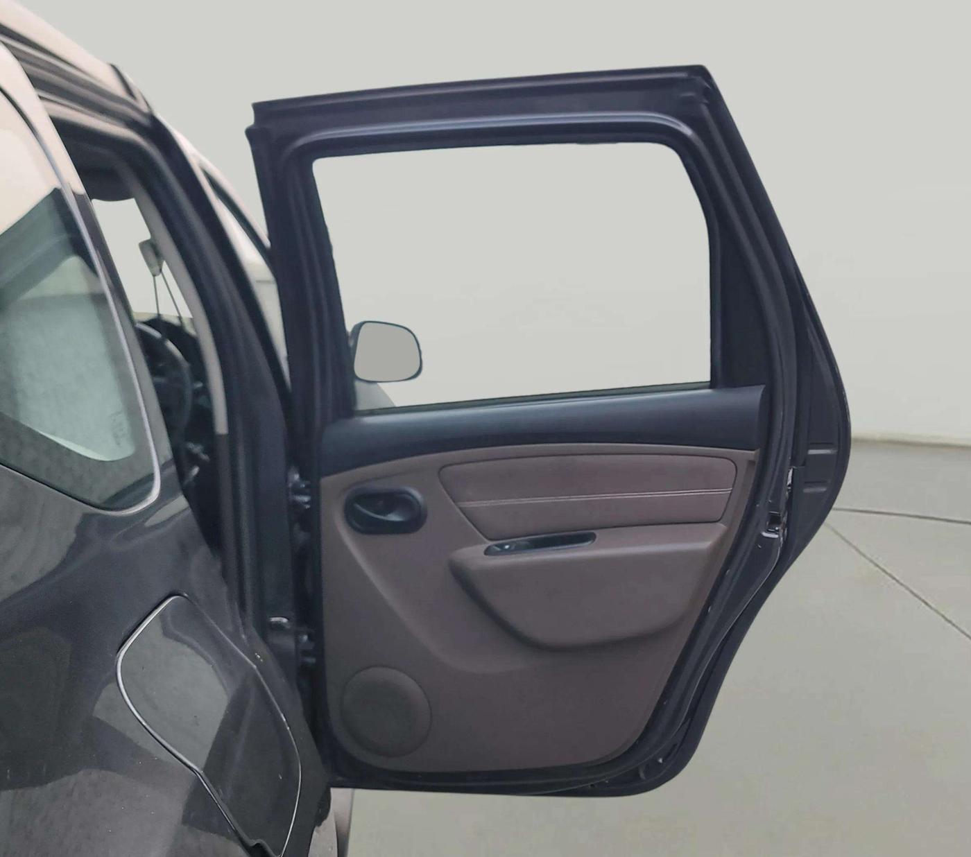 2019 Renault Duster 85 PS RXS MT DIESEL, Diesel, Manual, 75,511 km, RHS Rear Door