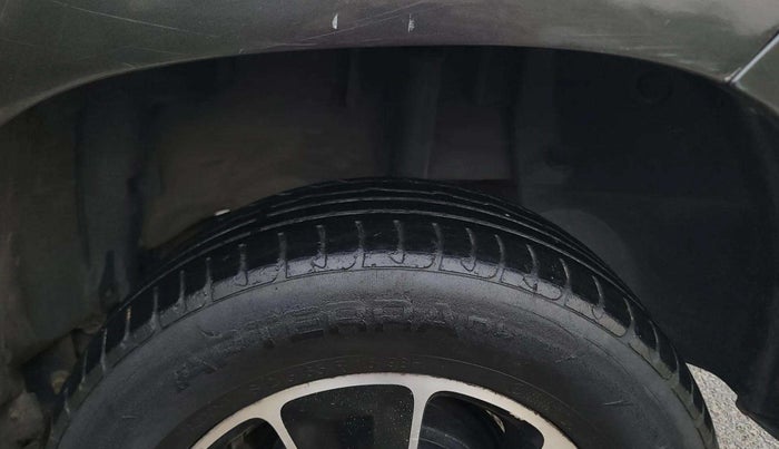2019 Renault Duster 85 PS RXS MT DIESEL, Diesel, Manual, 75,528 km, Left Rear Tyre Tread