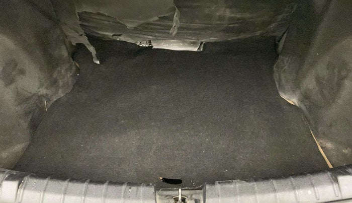 2022 Tata TIGOR XZ PETROL, Petrol, Manual, 32,032 km, Boot Inside