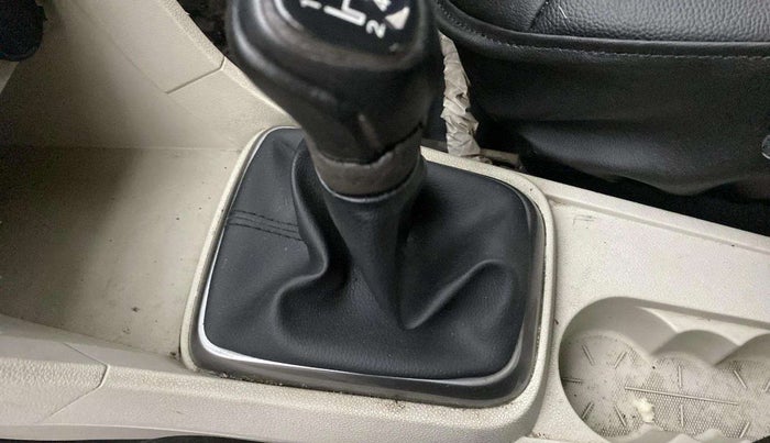 2022 Tata TIGOR XZ PETROL, Petrol, Manual, 32,032 km, Gear lever - Boot cover slightly torn