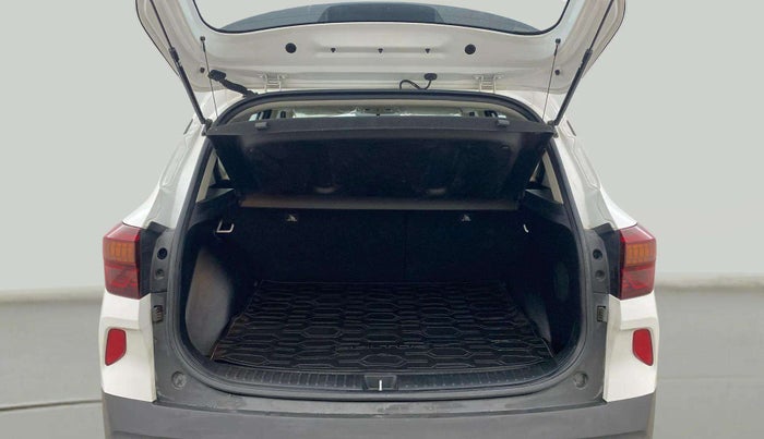 2023 KIA SELTOS HTX PLUS 1.5 IMT DIESEL, Diesel, Manual, 39,593 km, Boot Open Zoomed View