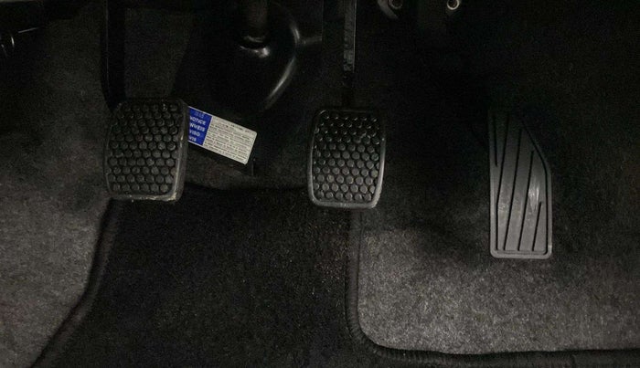 2015 Maruti Alto K10 VXI, Petrol, Manual, 10,408 km, Pedals
