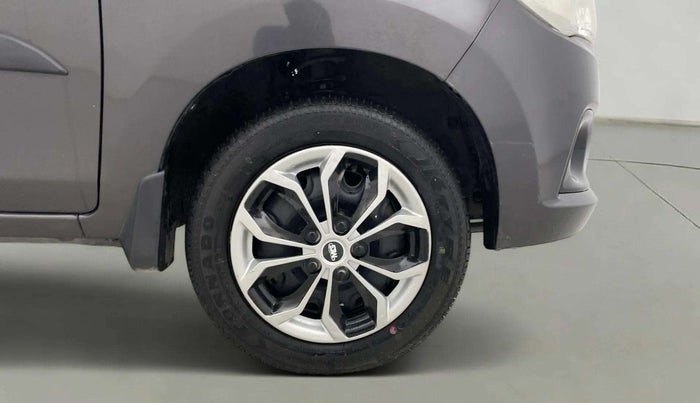 2015 Maruti Alto K10 VXI, Petrol, Manual, 10,408 km, Right Front Wheel