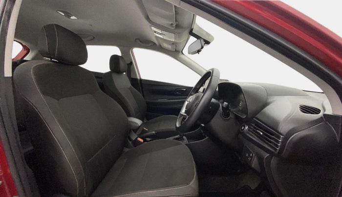 2021 Hyundai NEW I20 ASTA 1.2 AT, Petrol, Automatic, 32,341 km, Right Side Front Door Cabin