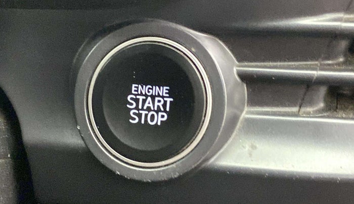 2021 Hyundai NEW I20 ASTA 1.2 AT, Petrol, Automatic, 32,341 km, Keyless Start/ Stop Button