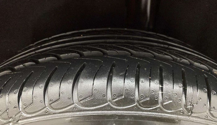 2018 Ford Ecosport TITANIUM 1.5L PETROL, Petrol, Manual, 68,971 km, Left Rear Tyre Tread