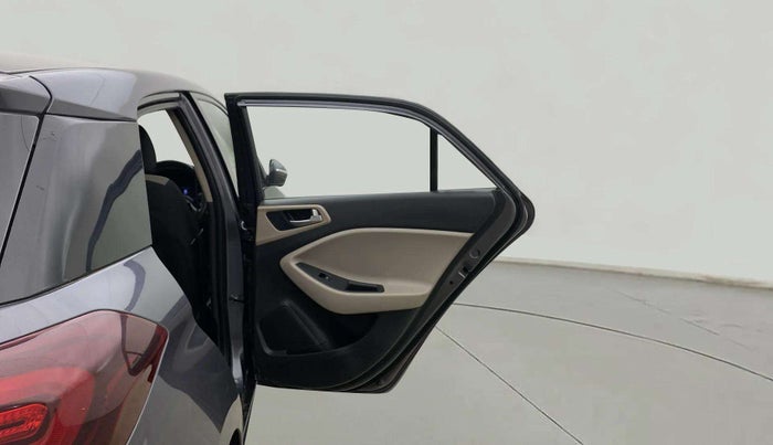 2019 Hyundai Elite i20 ASTA 1.2 (O), Petrol, Manual, 33,963 km, RHS Rear Door