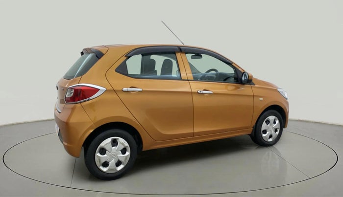 2017 Tata Tiago XT PETROL, Petrol, Manual, 33,862 km, Right Back Diagonal