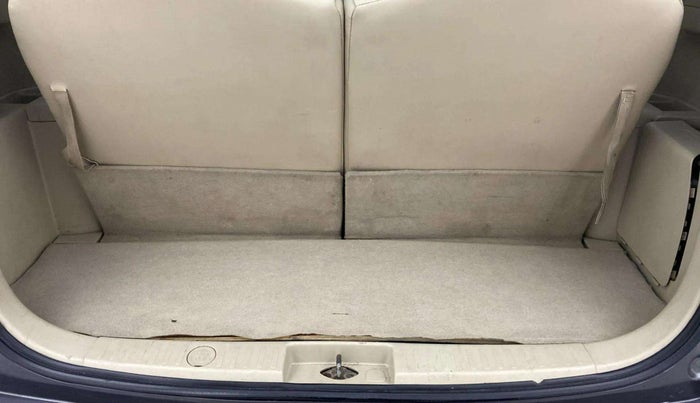 2017 Maruti Ertiga VDI SHVS, Diesel, Manual, 1,10,090 km, Boot Inside