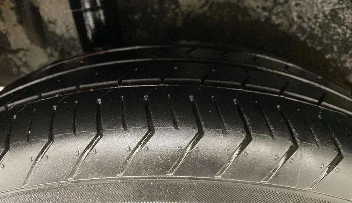 2024 Maruti Celerio ZXI PLUS AGS, Petrol, Automatic, 10,313 km, Right Rear Tyre Tread
