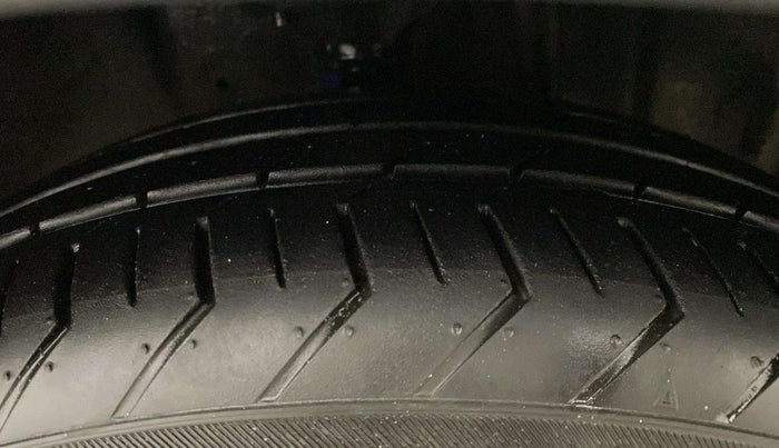 2024 Maruti Celerio ZXI PLUS AGS, Petrol, Automatic, 10,313 km, Right Front Tyre Tread