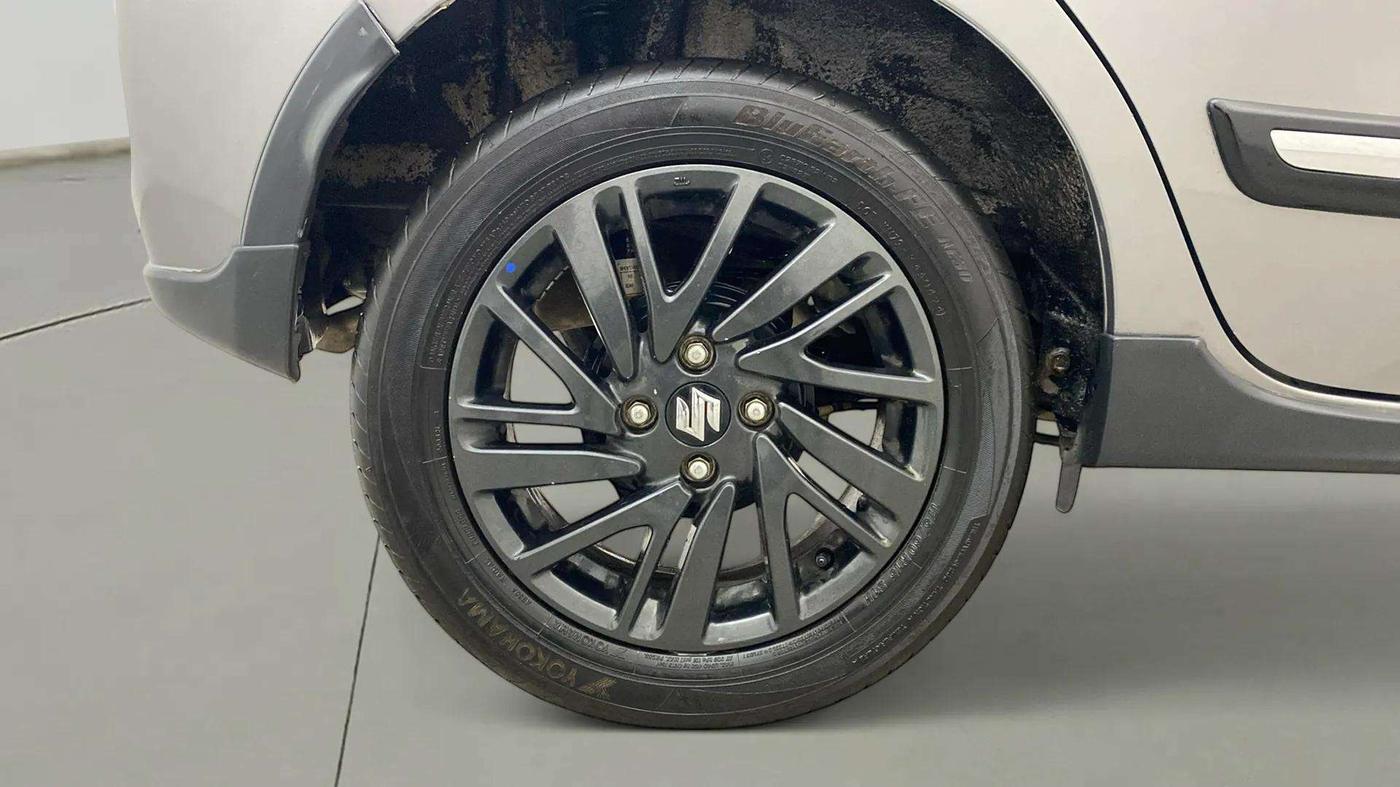 2024 Maruti Celerio ZXI PLUS AGS, Petrol, Automatic, 10,313 km, Right Rear Wheel
