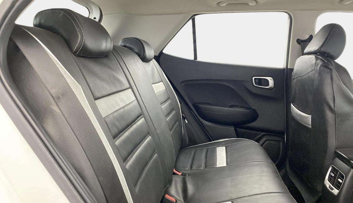 2019 Hyundai VENUE SX PLUS 1.0 TURBO DCT, Petrol, Automatic, 74,914 km, Right Side Rear Door Cabin