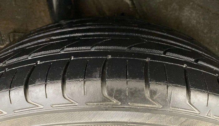 2019 Hyundai VENUE SX PLUS 1.0 TURBO DCT, Petrol, Automatic, 74,914 km, Right Rear Tyre Tread