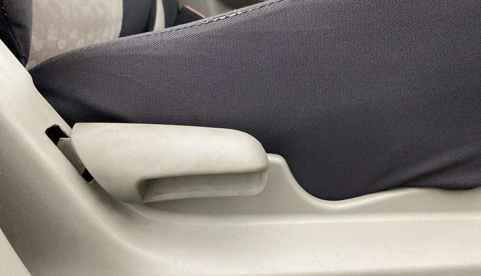 2016 Maruti Celerio VXI AMT, Petrol, Automatic, 20,344 km, Driver Side Adjustment Panel