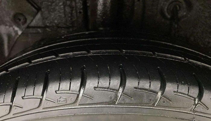 2018 Hyundai Elite i20 ASTA 1.2, Petrol, Manual, 18,980 km, Right Rear Tyre Tread