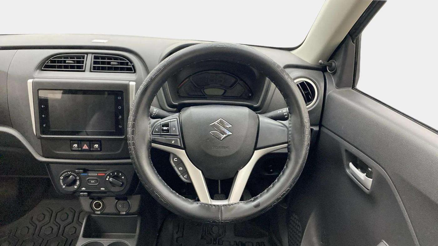 2023 Maruti Alto K10 VXI PLUS, Petrol, Manual, 4,666 km, Steering Wheel Close Up