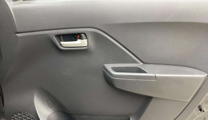 2023 Maruti Alto K10 VXI PLUS, Petrol, Manual, 4,638 km, Driver Side Door Panels Control