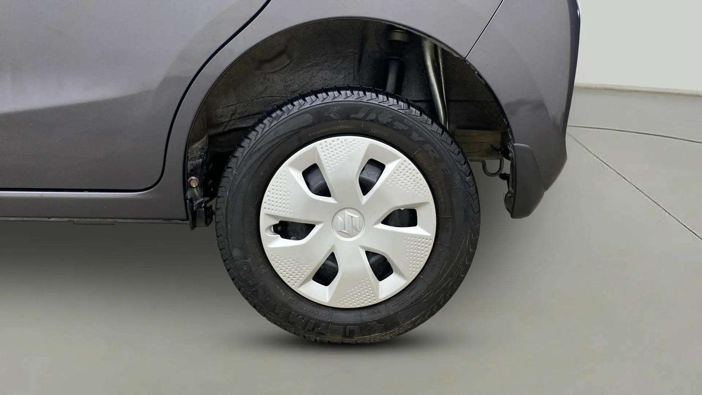 2023 Maruti Alto K10 VXI PLUS, Petrol, Manual, 4,666 km, Left Rear Wheel