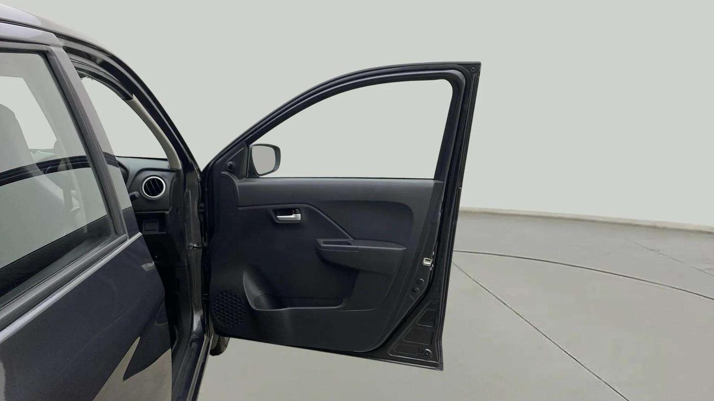 2023 Maruti Alto K10 VXI PLUS, Petrol, Manual, 4,666 km, RHS Front Door